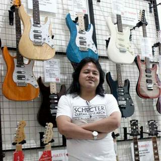 Bgs guitar store new arrivals