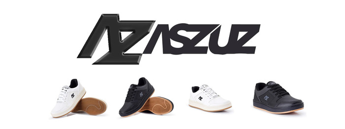 シューズ TLSS LIBERO AURA 627 ESSENCE SE MG Chuteira Adidas Artilheira 17 TF Society Azul - FutFanatics