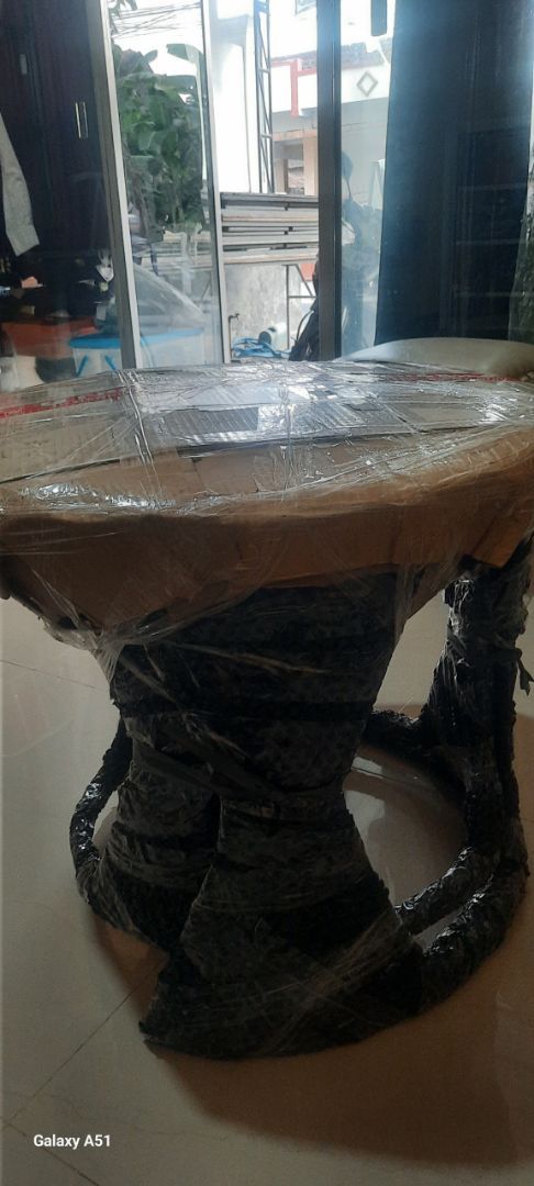 Foto pembeli Meja Tamu Meja Ruang Tamu Aesthetic Meja Bulat Set 2in1 Meja Alula Samping Sofa Besi Holo Marmer Mewah