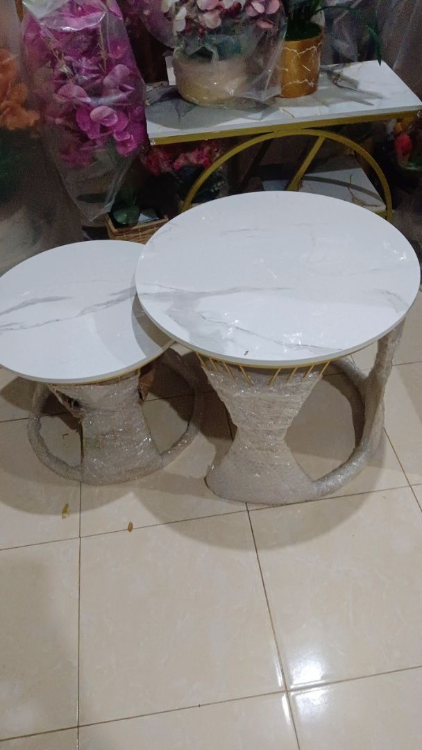 Foto pembeli Aesthetic Round Coffee Table Set of 2 - MEJA NEVA - Modern Nesting Table Multiplek Marble