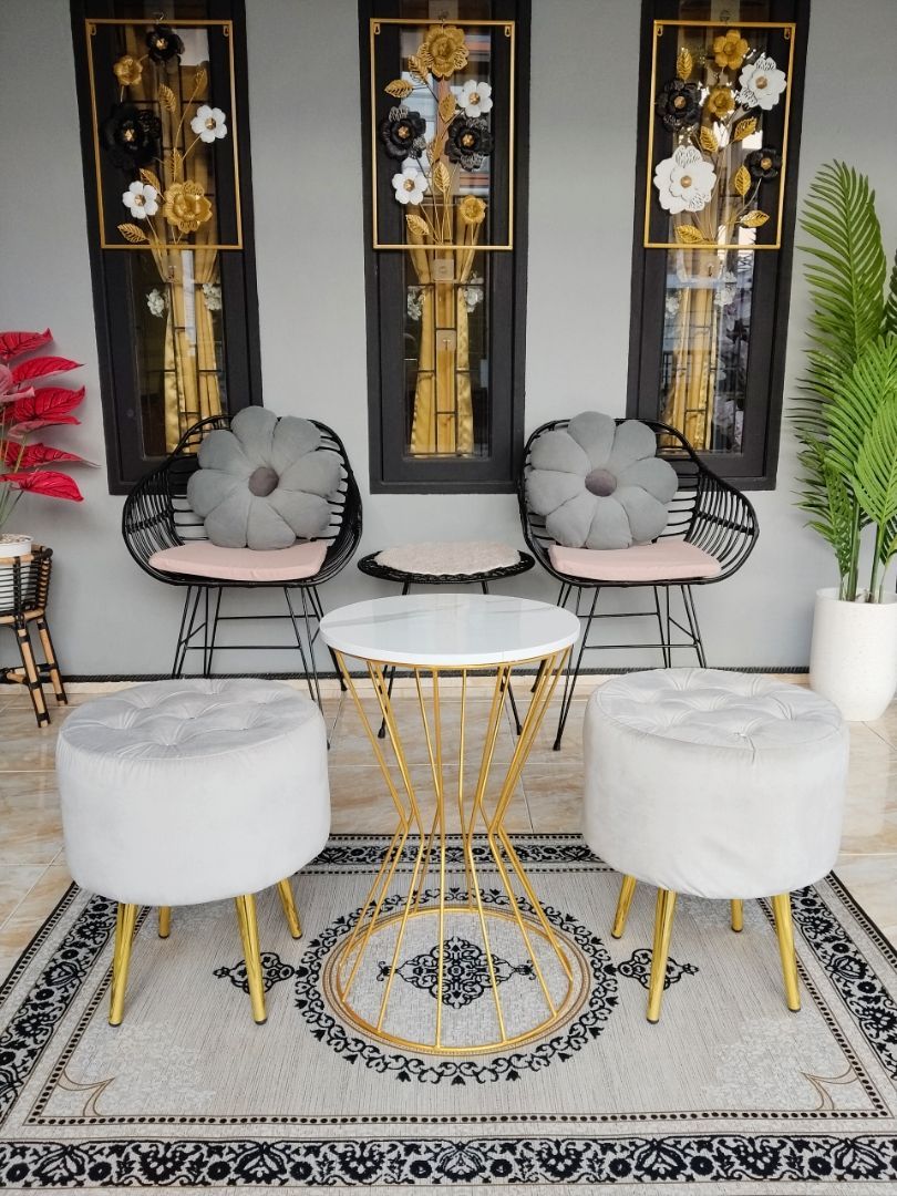 Foto pembeli Meja Sudut Aesthetic Meja Samping Sofa - MEJA AERUM - Bulat Minimalis Marmer UV Gold