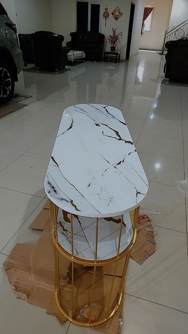 Foto pembeli Aesthetic Console Table Entryway Foyer - MEJA MUESLI - Modern Minimalist 120cm Gold