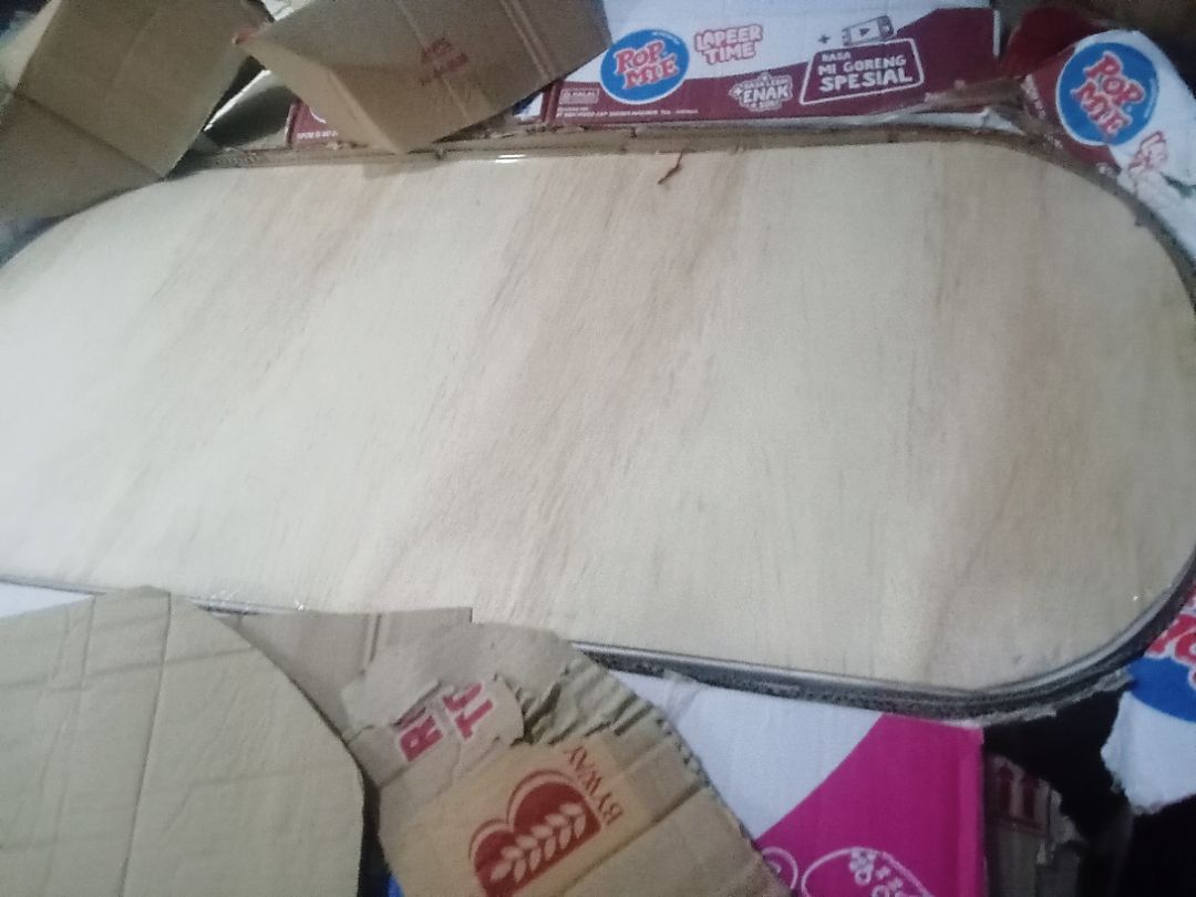 Foto pembeli Meja Ruang Tamu Minimalis Meja Tamu Aesthetic - Meja Aretha - Kayu Solid Laci Cat Duco Glossy