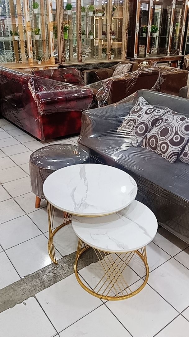 Foto pembeli Meja Tamu Meja Ruang Tamu Aesthetic Meja Bulat Set 2in1 Meja Alula Samping Sofa Besi Holo Marmer Mewah
