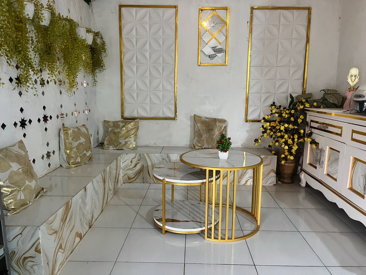 Foto pembeli Meja Tamu Aesthetic Meja Bulat Set 2in1 - MEJA TITANI - Minimalis Sofa Besi Holo Cat Duco