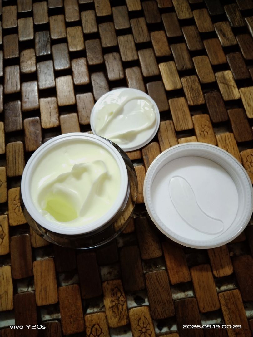 Night Cream customer review image 5