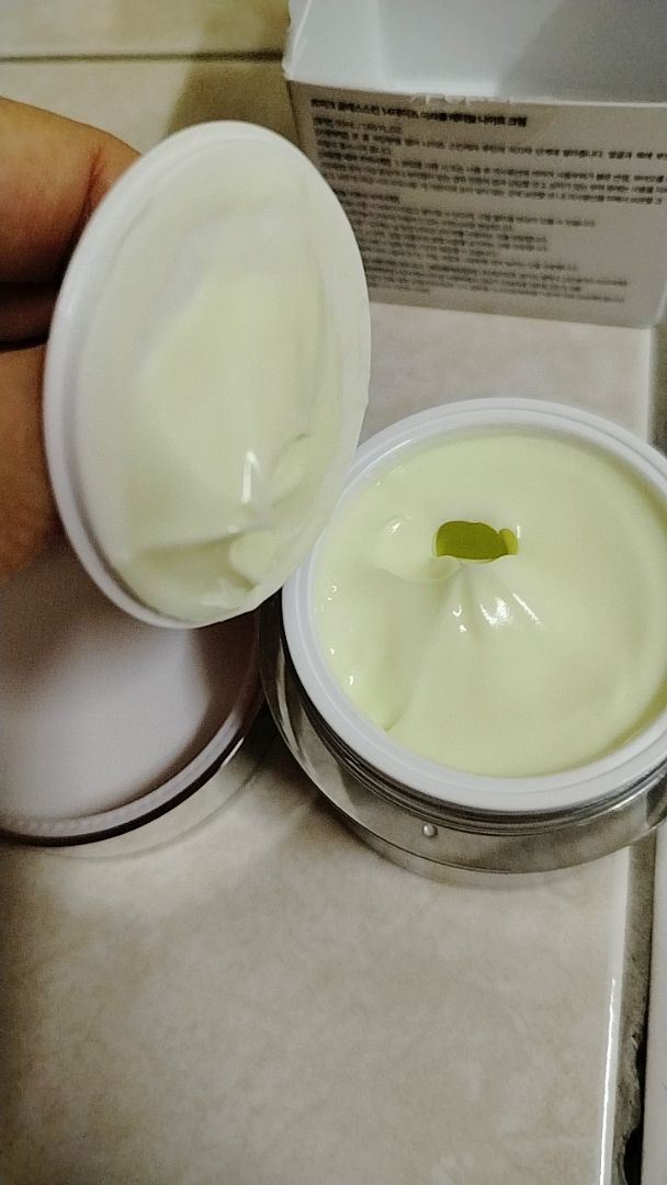 Night Cream customer review image 1