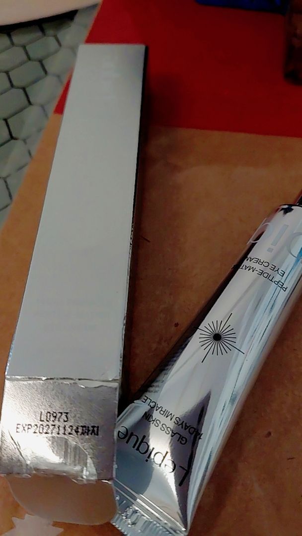 Eye Cream customer review image 3