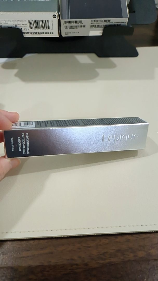 Eye Cream customer review image 3