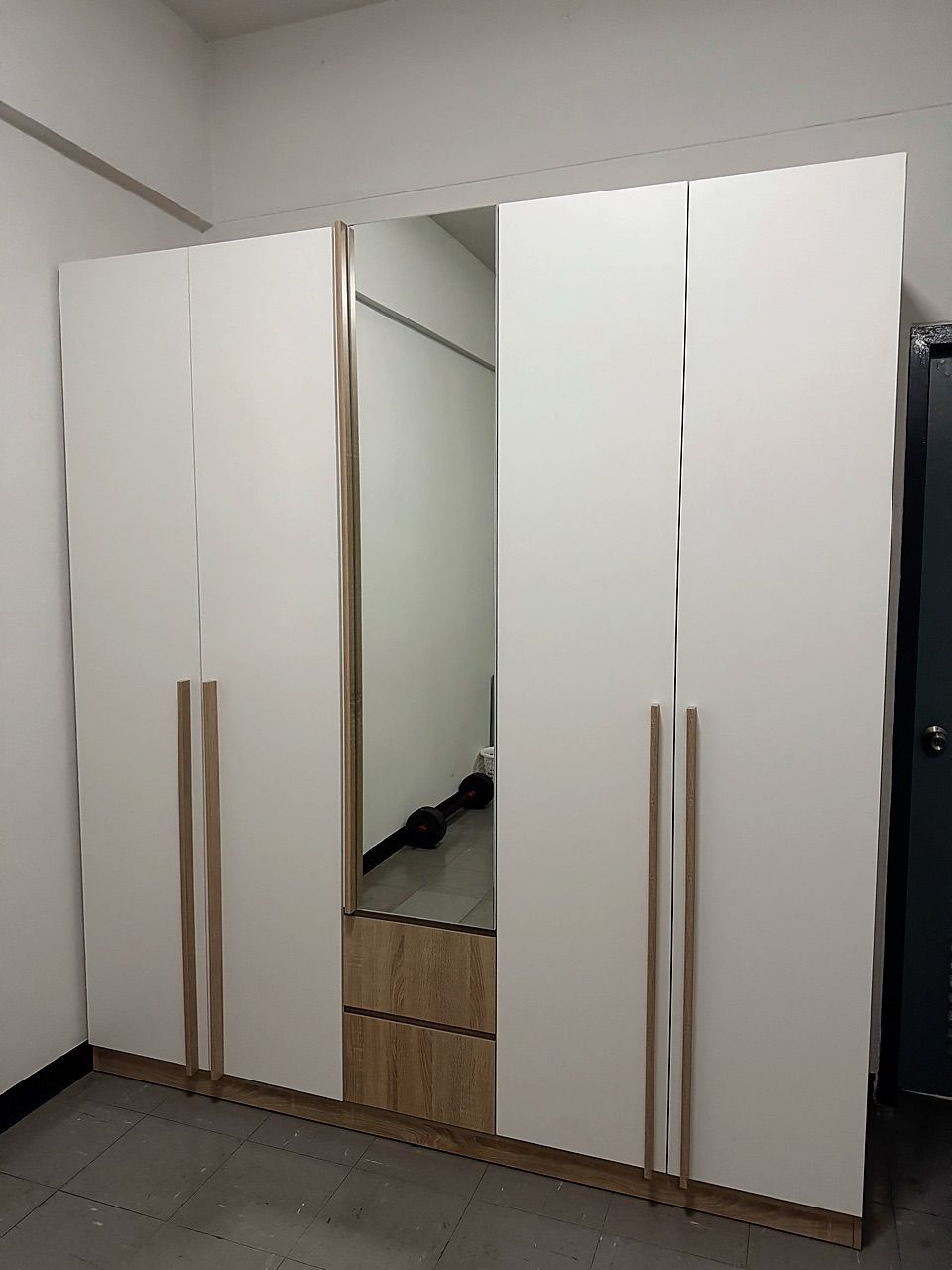 Review Image