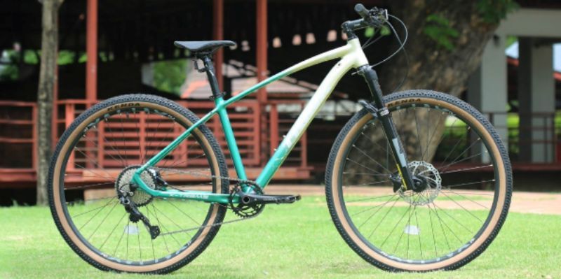 Aeroic Discovery Folding Foxter Aeroic Athena EASY Bikes, ร้านค้า