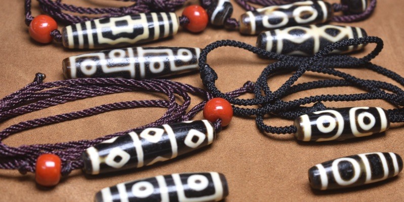 台湾製作天珠‼️西蔵老礦護摩供龍紋財神金銭釣招財天珠ネックレス