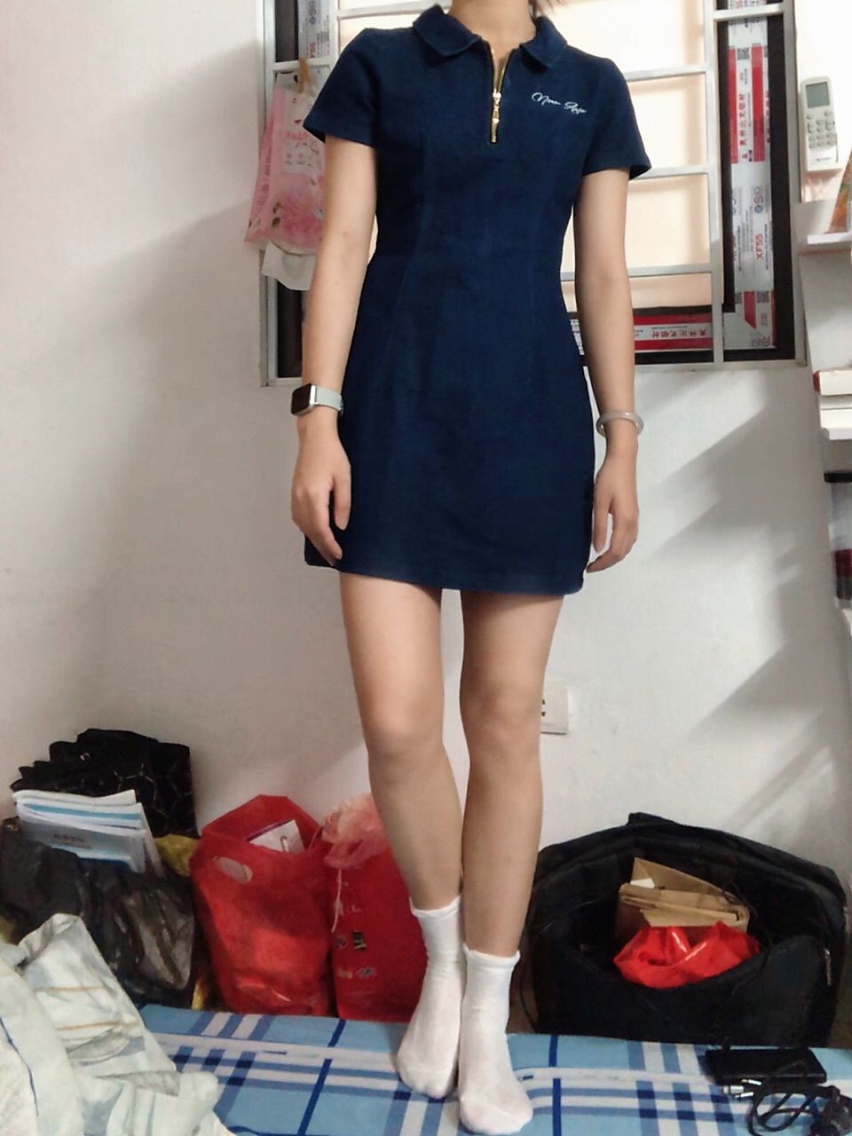 Khách mặc Váy Polo nữ NOAM Denim Grove Dáng Ôm Body ngắn Chất liệu denim cao cấp - Màu xanh
