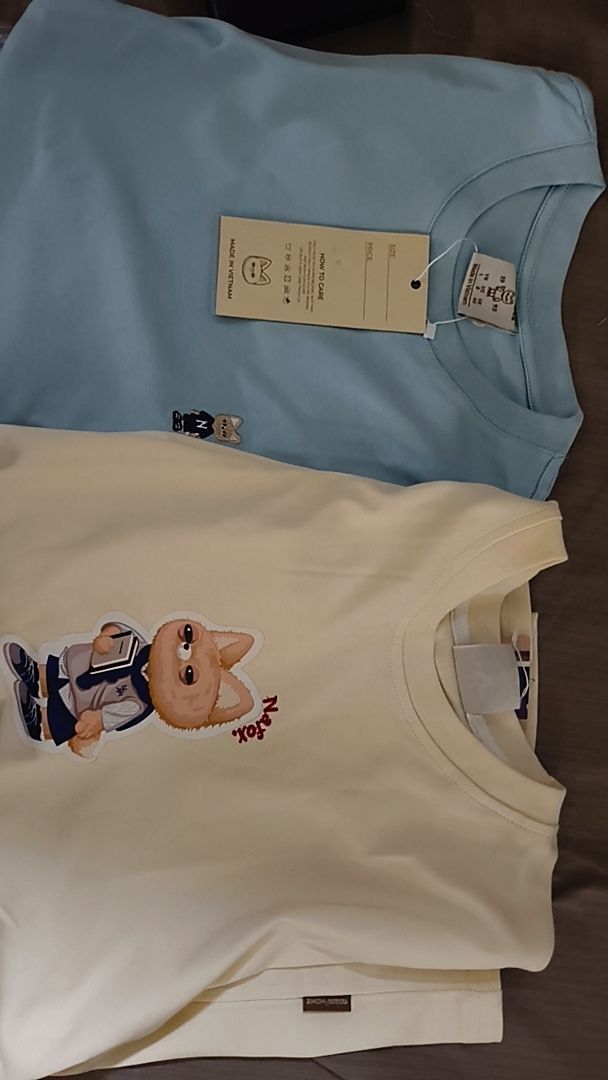 Khách mặc Áo thun Form rộng NOAM Teeny Homie Unisex 100% Cotton - Màu Hồng/Xanh lá/Xanh dương/Tím/Be
