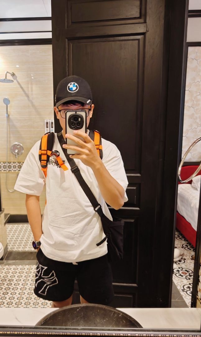 Khách mặc Quần Short Unisex NOAM Original Fox Vải nỉ mềm mịn - Màu Đen/ Trắng/ Xám