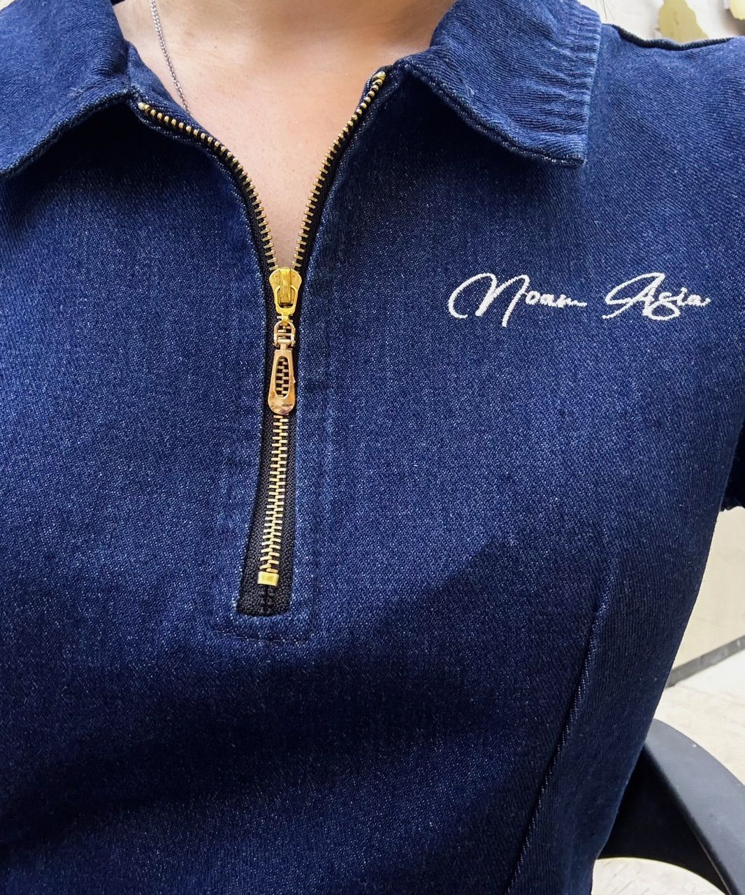 Khách mặc Váy Polo nữ NOAM Denim Grove Dáng Ôm Body ngắn Chất liệu denim cao cấp - Màu xanh