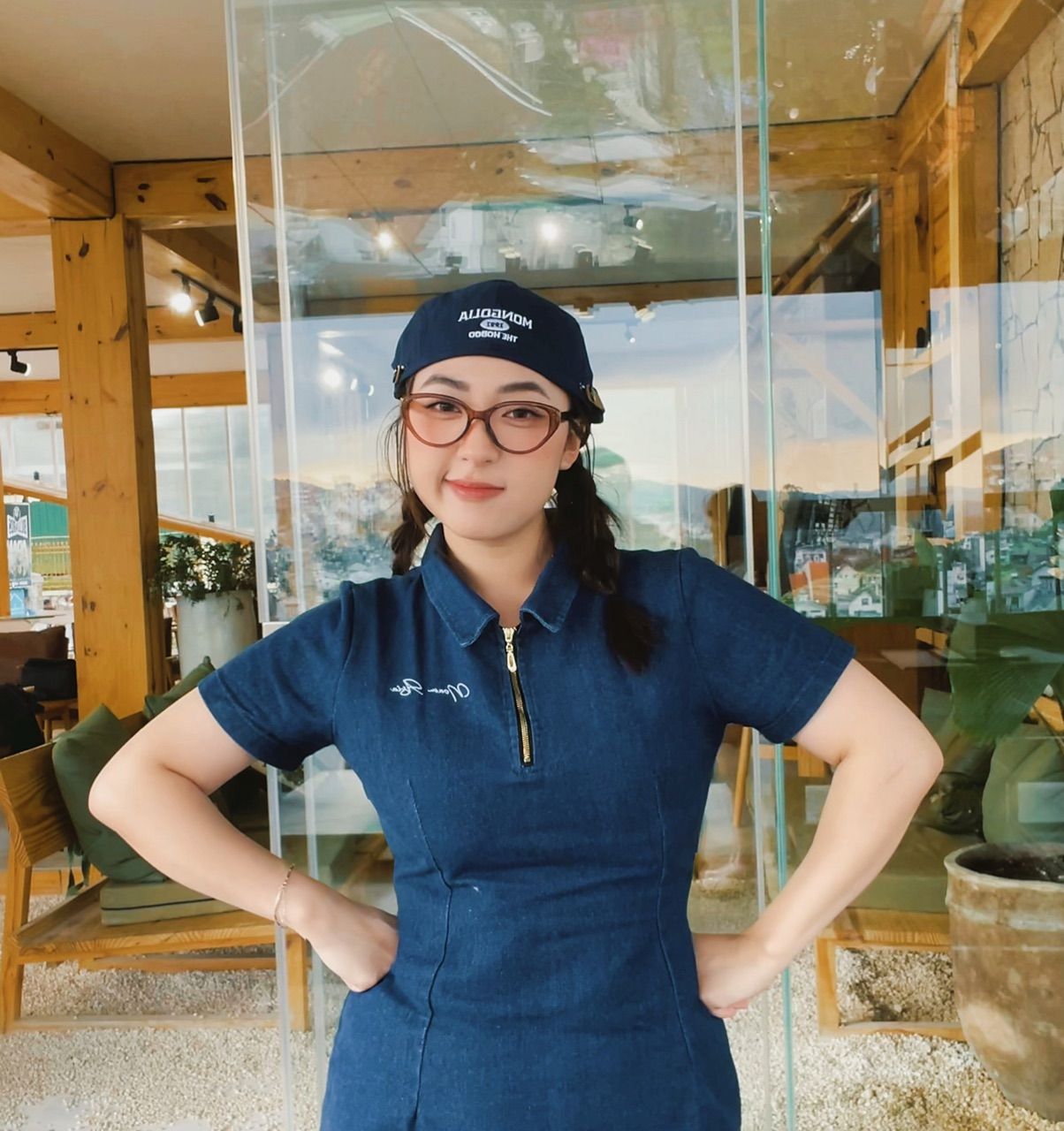 Khách mặc Váy Polo nữ NOAM Denim Grove Dáng Ôm Body ngắn Chất liệu denim cao cấp - Màu xanh