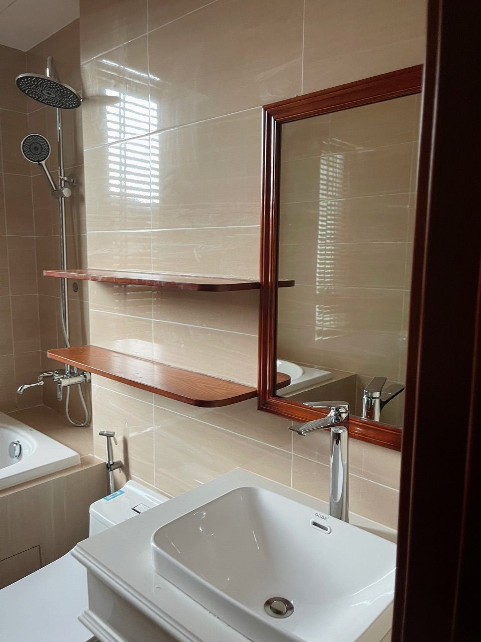 vn-11134103-820l4-meygwqks5lhf99