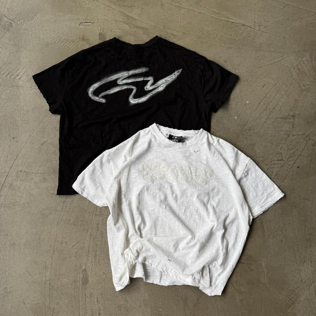 BLUR MARK TSHIRT / Áo thun xược có mài rách in phủ nhung Whose Studio nam nữ
