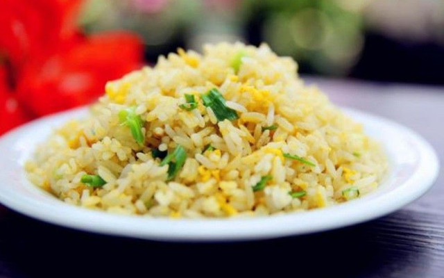 Chị Nội - Cơm Rang & Bún Chả