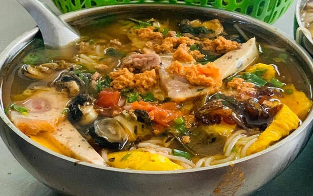 Hoàn Xoăn - Bún Ốc Khương Thượng