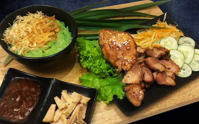 Thơm Phức Quán - Lẩu Nhúng & Các Món Gỏi Ngon