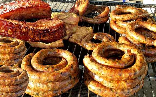 Đặc Sản Tây Bắc - Dồi Sụn Nướng & Thịt Ba Chỉ Rút Sườn