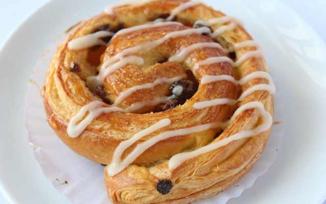 Đồng Tiến Bakery - 330 Hà Huy Tập