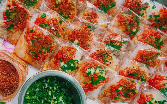 Tiệm Trà Mốt - Bánh Tráng Tôm Rim