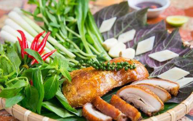 Heo Tộc - Nguyễn Hữu Thọ