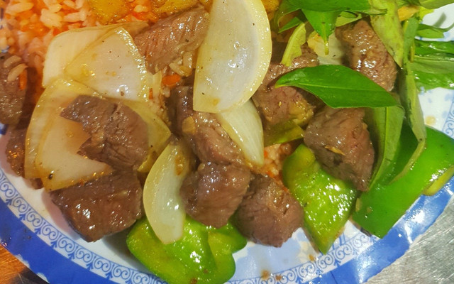 CƠM GÀ 124 BÙI HỮU NGHĨA