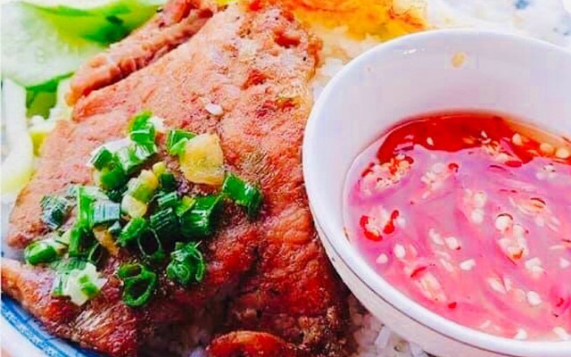 Sài Gòn Phố - Cơm Sườn Nướng & Bún Riêu Cua Đồng