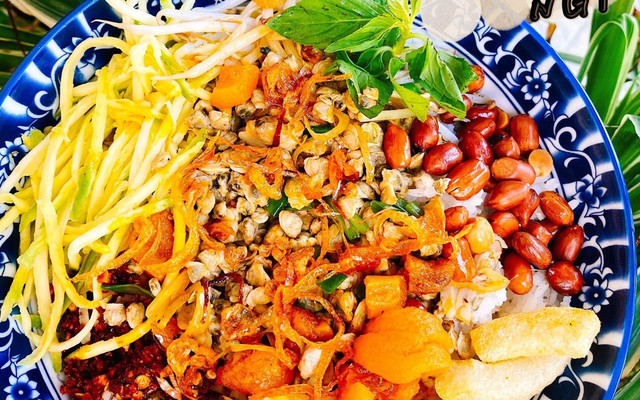 Cơm Hến Ngô Gia Tự Cs2 - Cơm Hến - Bàu Hạc 3