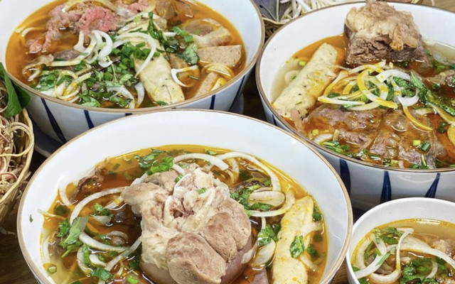 Bún Bò Cô 9 Lửa - Lê Thước