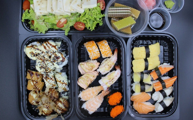 Sushi Buffet Kunimoto - 143 Thống Nhất