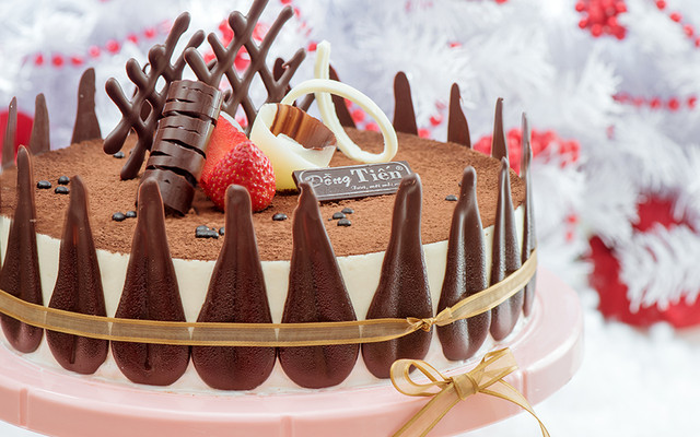 Đồng Tiến Bakery - Triệu Nữ Vương