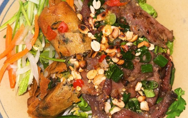 8 Giờ - Bún Thịt Nướng & Cơm Tấm - Lê Thị Hồng