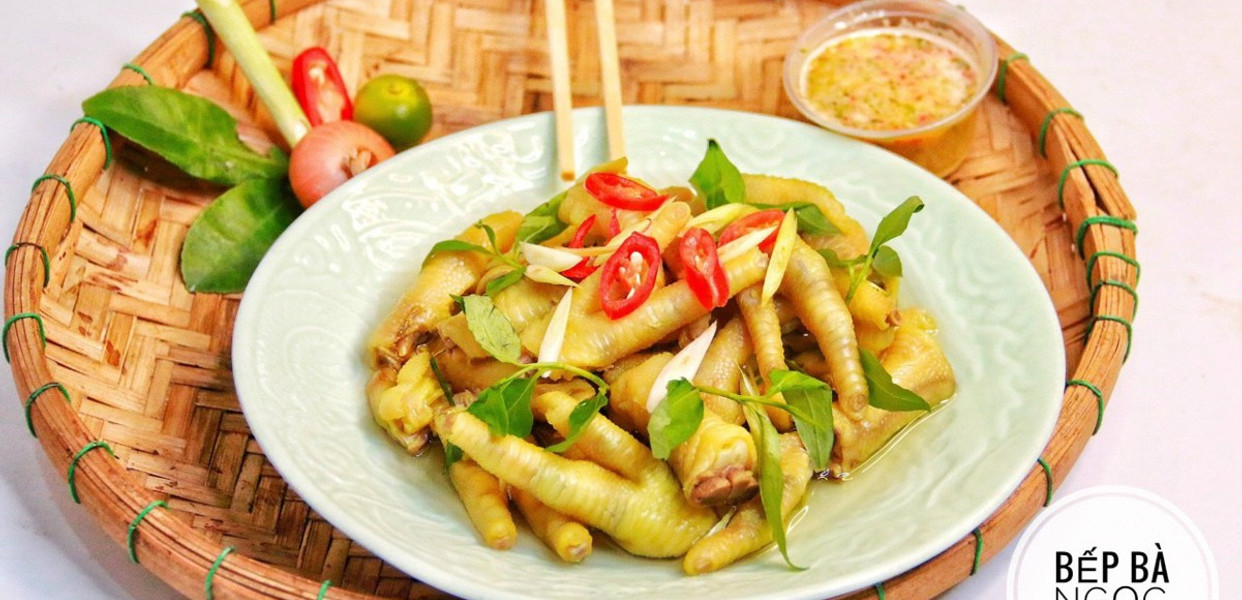 Chân Gà Chua Cay - Bếp Bà Ngọc