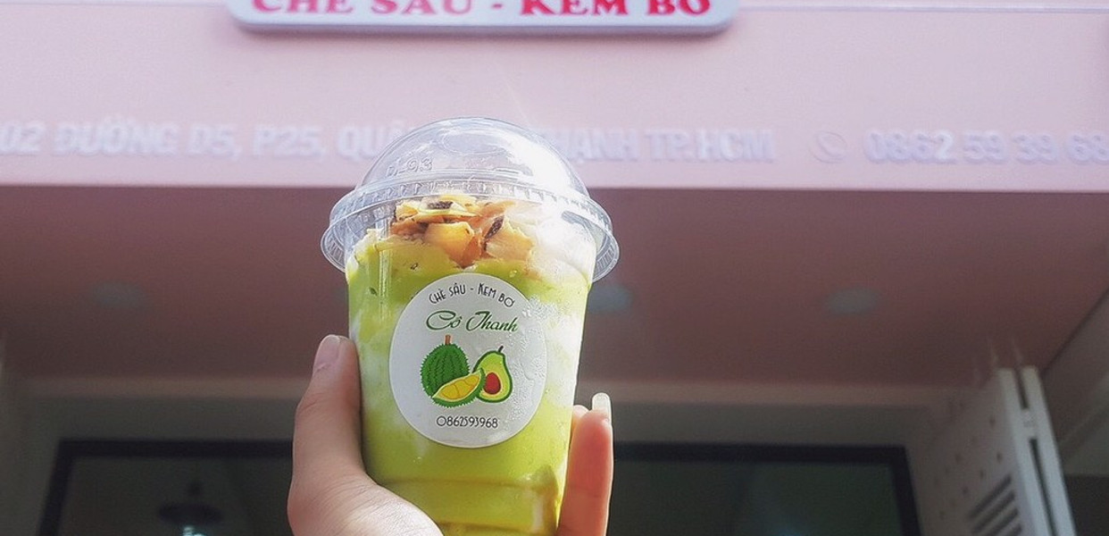 LY CHÈ SẦU KEM BƠ ĐẦY ẮP TOPPING HẤP DẪN BẮT MẮT