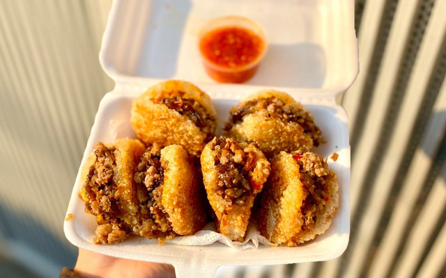 Xôi Chiên Trần Khắc Chân