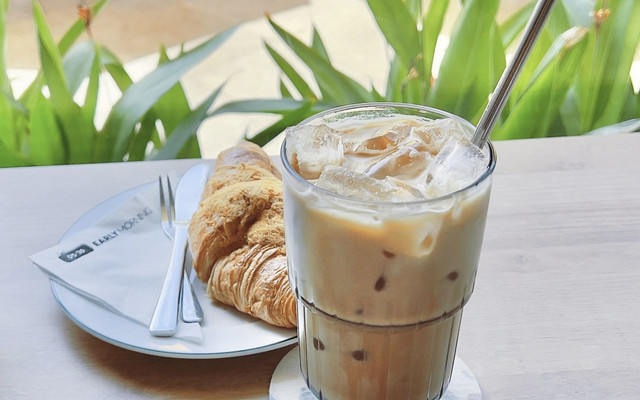 Early Morning Tea & Coffee - Trương Định