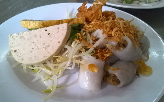 Bánh Cuốn Nóng Dì Ba - Trần Quang Diệu