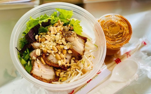 Cô Chín Sơn La - Bún Thịt Nướng - 85 Đại La