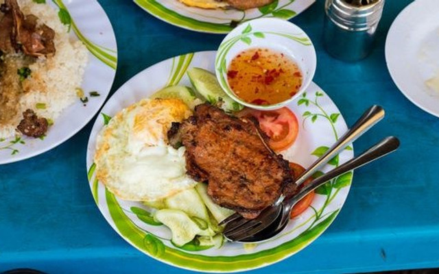 Cơm Tấm Cô Ba Sài Gòn - Lê Quang Định