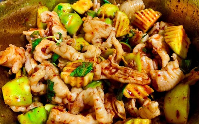 Cô Thương Food - Chân Gà Sốt Thái, Bún Đậu Mắm Tôm & Nước Ép Trái Cây