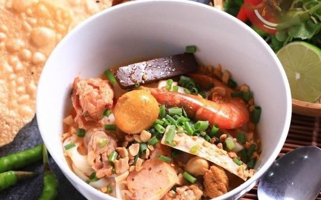 Mì Quảng Mỹ Sơn - Phan Xích Long