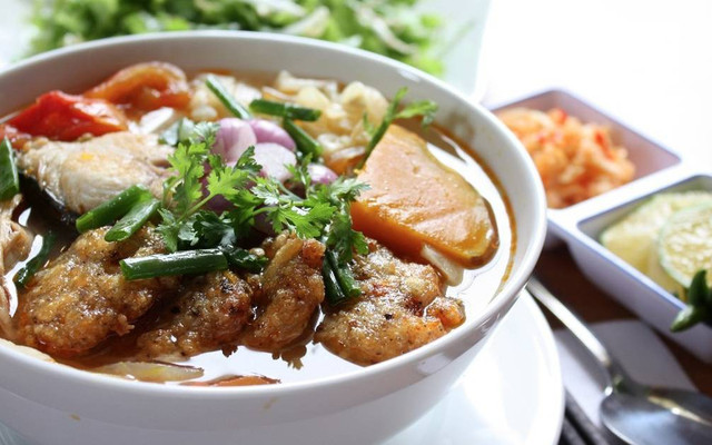 Huế Xưa - Bún Riêu & Bún Chả Cá