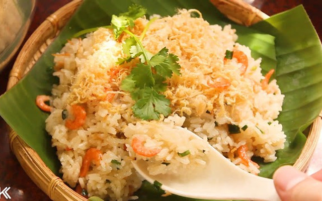 Xôi, Bánh Mì & Trà Sữa - 14 Doãn Uẩn