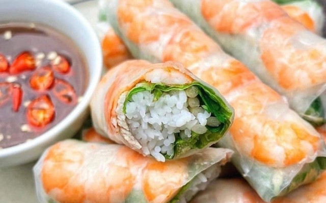 Quán Nhung - Gỏi Cuốn & Nước Ép - Thái Hà