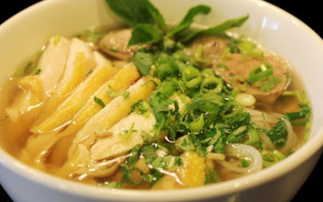 Dung - Phở Gà Hà Nội - Nguyễn Thái Sơn